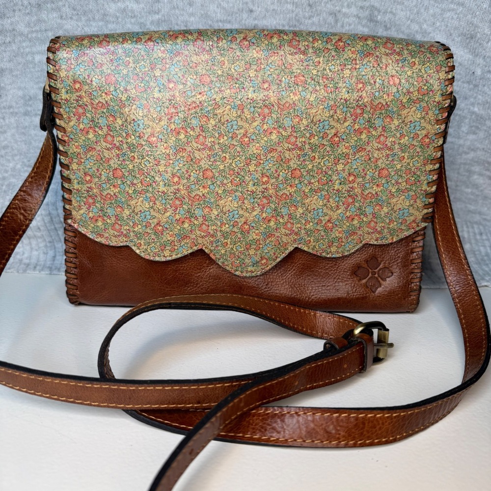 Patricia Nash Brown Leather Floral Scalloped Whipstitch Crossbody Bag Boho
